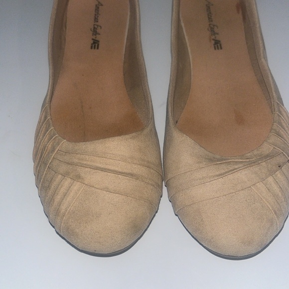 3/$15. Ladies Flats 11 - Picture 5 of 7